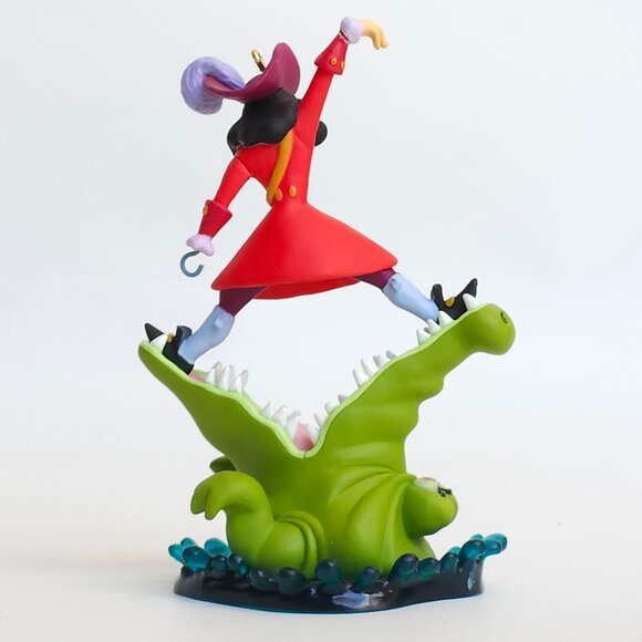 FUN 2008 Hallmark Peter Pan Captain Hook and Tick-Tock Croc Disney Ornament - Picture 2 of 14
